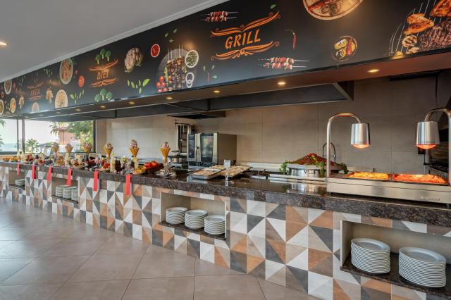 JUSTINIANO DE LUXE RESORT - Restaurace - MAIN RESTAURANT 