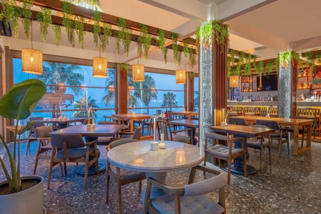 JUSTINIANO DE LUXE RESORT - Bary - LOUNGE BAR