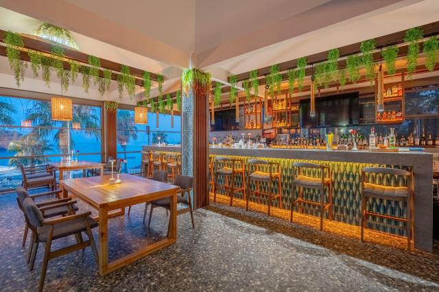 JUSTINIANO DE LUXE RESORT - Bary - LOUNGE BAR