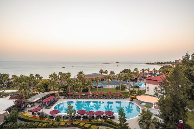 JUSTINIANO DE LUXE RESORT - Bazény - Venkovní bazén