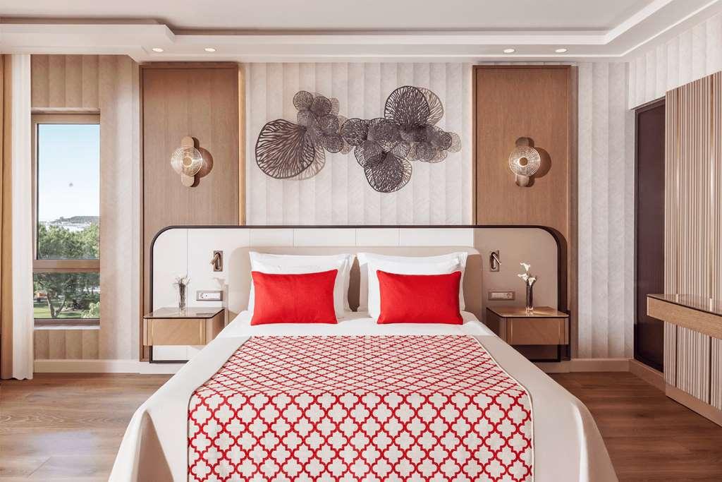 AKKA ANTEDON HOTEL - Pokoje - DELUXE AMOR SUITE