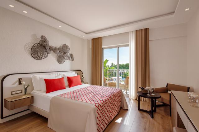 AKKA ANTEDON HOTEL - Pokoje - DELUXE FAMILY SEA VIEW 