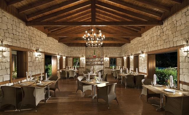 AKKA ANTEDON HOTEL - Restaurace - Ala Mezze House Restaurant