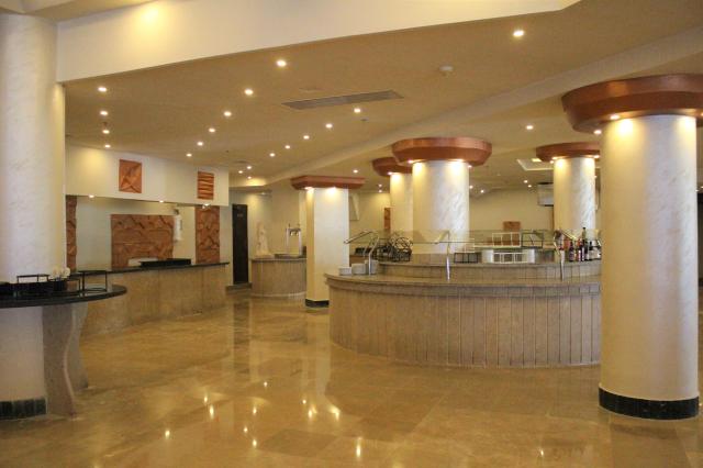MORENO SPA & RESORT - Restaurace - Main Restaurant / Serena