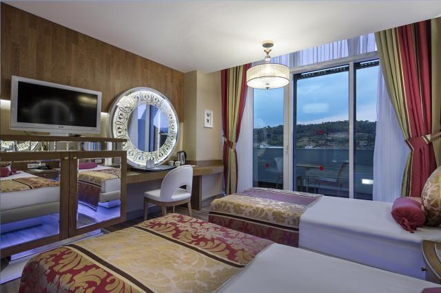 GRANADA LUXURY OKURCALAR - Pokoje - FAMILY ROOM DUBLEX LAND VIE