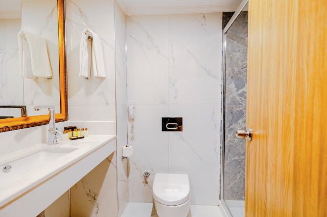GRANADA LUXURY OKURCALAR - Pokoje - JACUZZI DELUXE SUITE -SEA V