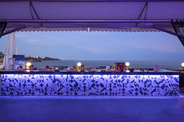 GRANADA LUXURY OKURCALAR - Bary - ISKELE BAR