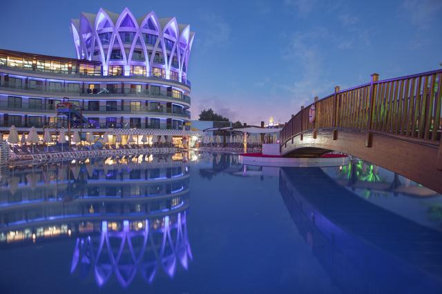 GRANADA LUXURY OKURCALAR - Bazény - Venkovní bazén