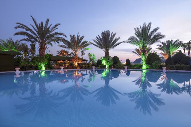 GRANADA LUXURY OKURCALAR - Bazény - Venkovní bazén