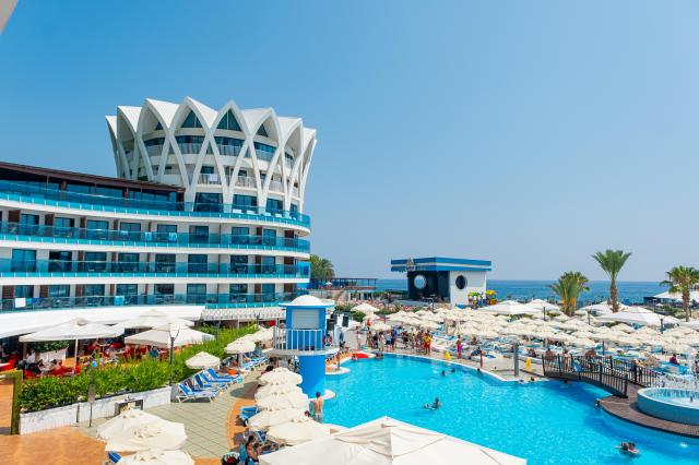 GRANADA LUXURY OKURCALAR - Bazény - Venkovní bazén