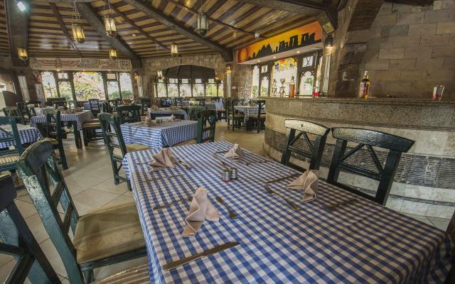EAGLES DOWN TOWN ZAHABIA RESORT - Restaurace - Restaurace