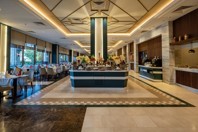 SUNLAND RESORT KEMER HOTEL - Restaurace - MAIN RESTAURANT