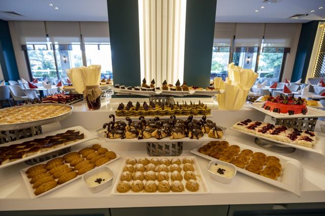 SUNLAND RESORT KEMER HOTEL - Restaurace - MAIN RESTAURANT