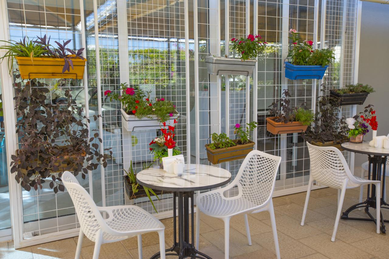 ORANGE COUNTY BELEK - Restaurace - CAFE