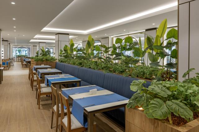 MARVIDA FAMILY ECO - Restaurace - Season Restaurant
