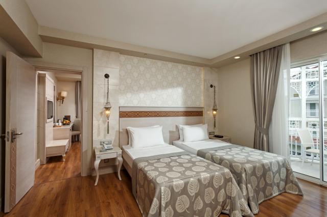 GURAL PREMIER BELEK - Pokoje - Deluxe Family Room