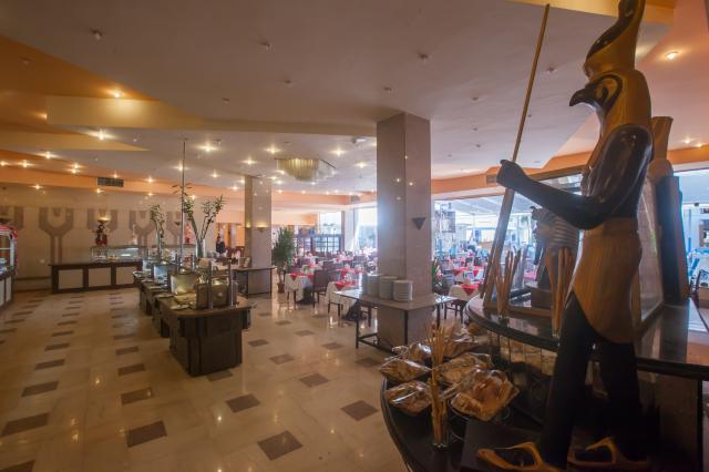 MARLIN INN AZUR RESORT - Restaurace - Main Restaurant 