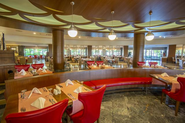 SUNMELIA BEACH RESORT HOTEL & SPA - Restaurace - MAIN RESTAURAN