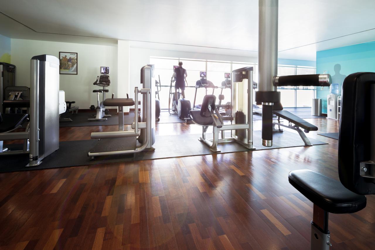 NOVOTEL DUBAI WORLD TRADE CENTER - Sport - Sport