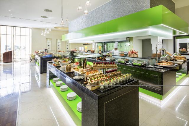 NOVOTEL DUBAI WORLD TRADE CENTER - Restaurace - ENTRE-NOUS REST