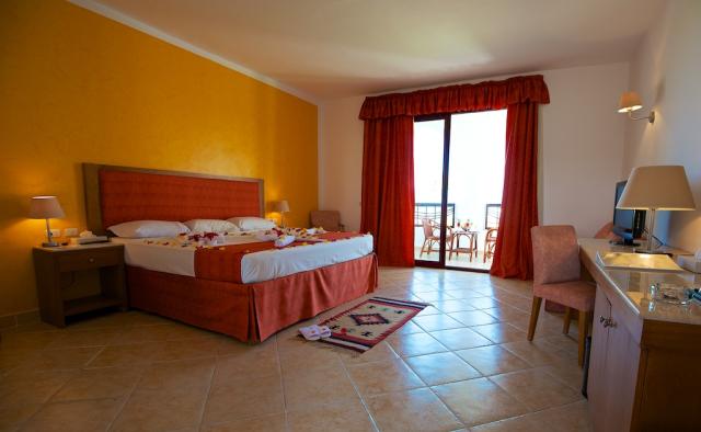GORGONIA BEACH RESORT - Pokoje - Double Standard room (Balcony 