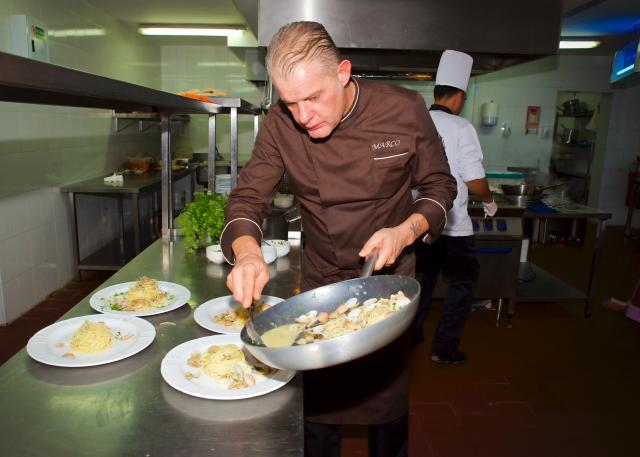 GORGONIA BEACH RESORT - Restaurace - La Vela 