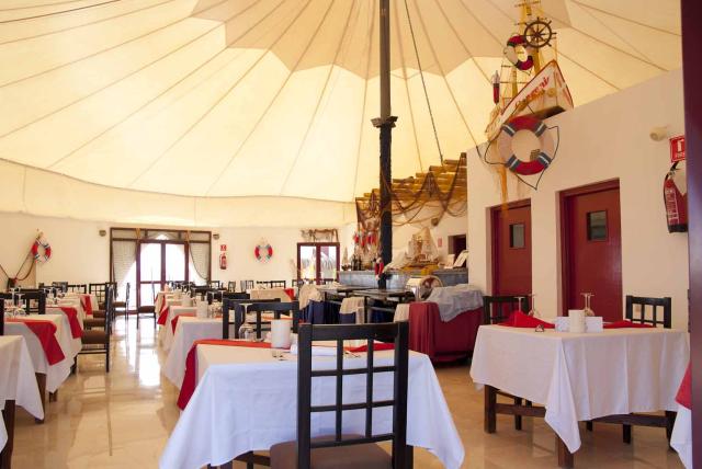 GORGONIA BEACH RESORT - Restaurace - La Vela 