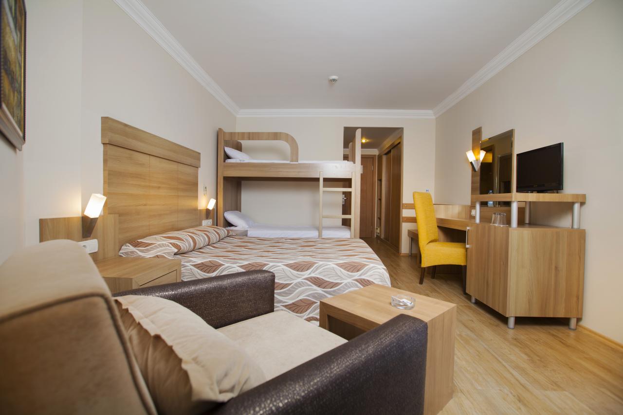 CLUB SIDE COAST HOTEL - Pokoje - FAMILY BUNKED ROOM