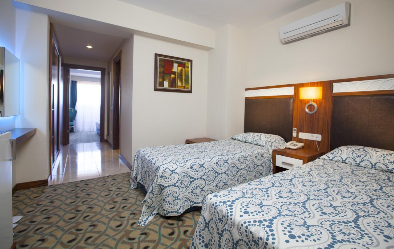 CLUB SIDE COAST HOTEL - Pokoje - FAMILY ROOM