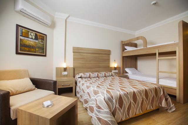 CLUB SIDE COAST HOTEL - Pokoje - FAMILY BUNKED ROOM