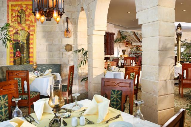 SUNRISE HOLIDAYS RESORT (adults only 16+) - Restaurace - Arabia