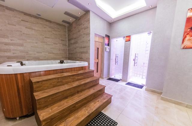 SUNRISE HOLIDAYS RESORT (adults only 16+) - Lázně - Lázně