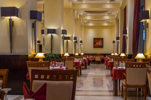 CLEOPATRA LUXURY RESORT MAKADI BAY - Restaurace - Vista Mare