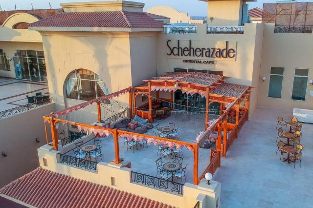 CLEOPATRA LUXURY RESORT MAKADI BAY - Bary - Shehrazad Cafe