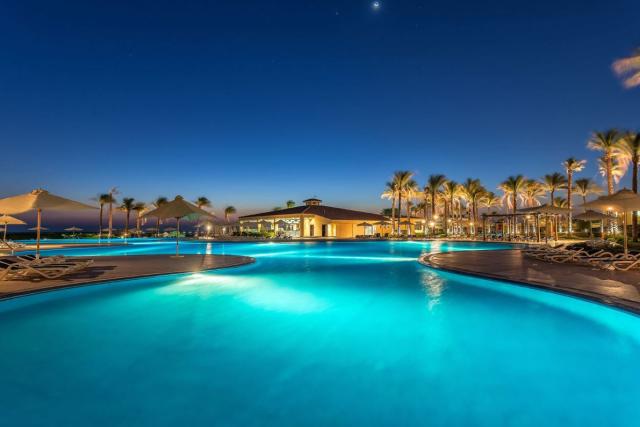 CLEOPATRA LUXURY RESORT MAKADI BAY - Bazény - Venkovní bazén