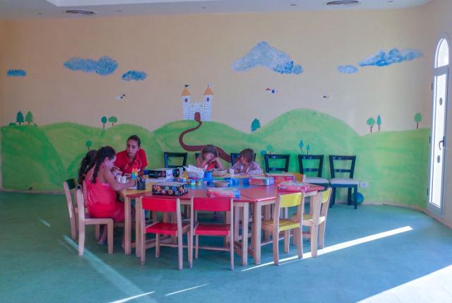 CLEOPATRA LUXURY RESORT MAKADI BAY - Miniklub - Miniklub