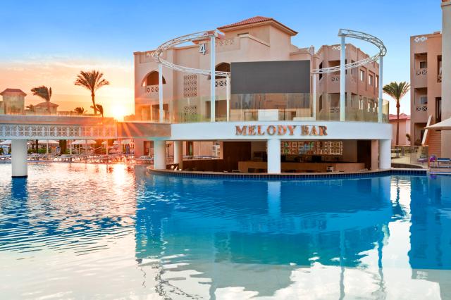 PICKALBATROS AQUA PARK RESORT - Bary - Melody Bar