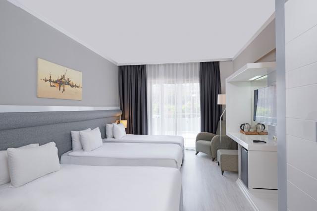 DEDEMAN KEMER RESORT - Pokoje - GRAND SUPERIOR ROOM POOL VIEW