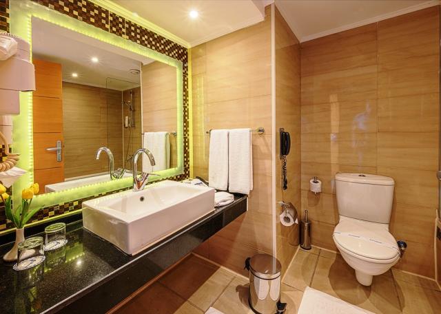 AMWAJ BEACH CLUB ABU SOMA - Pokoje -  DELUXE ROOM SEA VIEW 