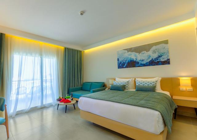 AMWAJ BEACH CLUB ABU SOMA - Pokoje - FAMILY BUNKBED 