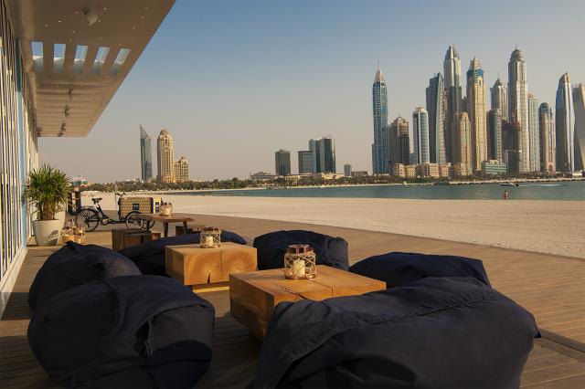 HILTON DUBAI PALM JUMEIRAH - Restaurace - JONES THE GROCER