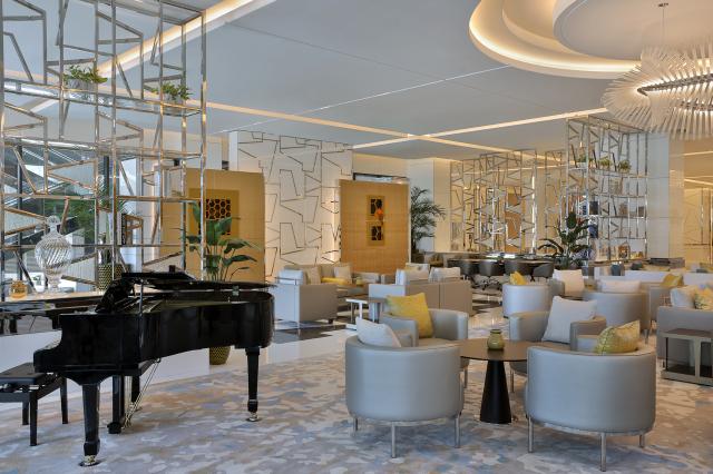 HILTON DUBAI PALM JUMEIRAH - Restaurace - SOCIAL BEE