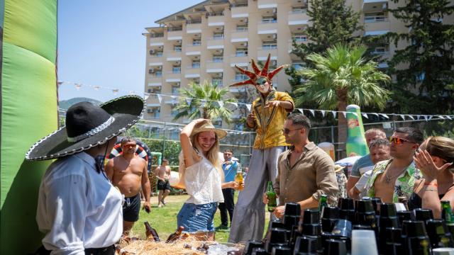 BEACH CLUB DOGANAY - Animace - Animace