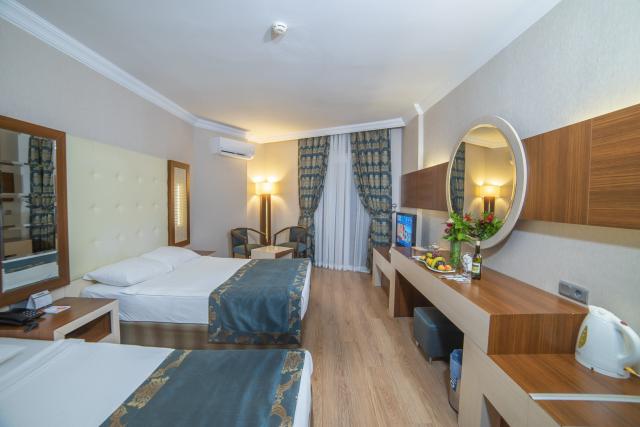 BEACH CLUB DOGANAY - Pokoje - CORAL ROOM 