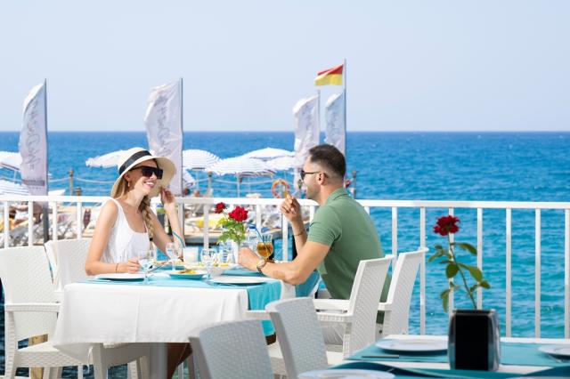 BEACH CLUB DOGANAY - Restaurace - ALA CARTE RESTAURANT