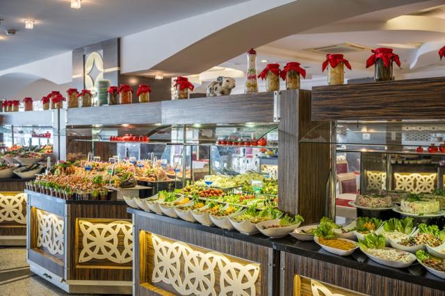 BEACH CLUB DOGANAY - Restaurace - MAIN RESTAURANT
