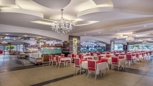 BEACH CLUB DOGANAY - Restaurace - MAIN RESTAURANT