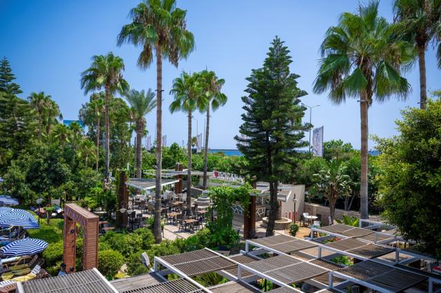 BEACH CLUB DOGANAY - Bary - FLORA BAR