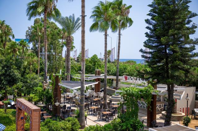 BEACH CLUB DOGANAY - Bary - FLORA BAR