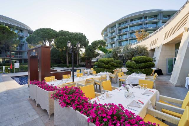 CALISTA LUXURY RESORT - Restaurace - Sakura